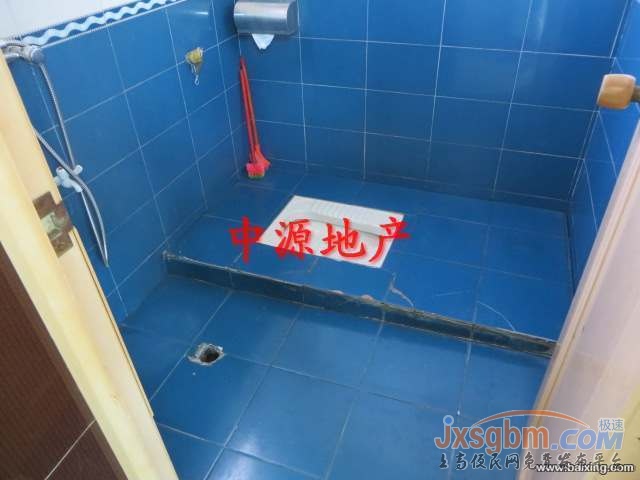 上高和平路4樓，家具家電全配很多是新的，有地下室！