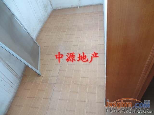 上高和平路4樓，家具家電全配很多是新的，有地下室！
