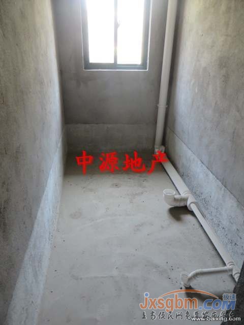 高盛歐錦名城，毛坯，帶地面車庫，已三通，邊間！