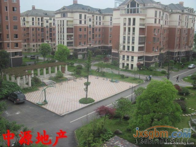 上高錦都圣地雅閣3樓，毛坯三通，產權車庫25平三通