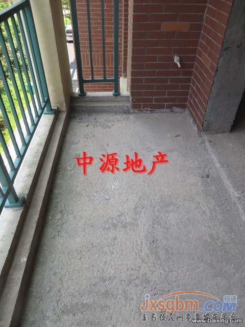 高盛歐錦名城，毛坯，帶地面車庫，已三通，邊間！