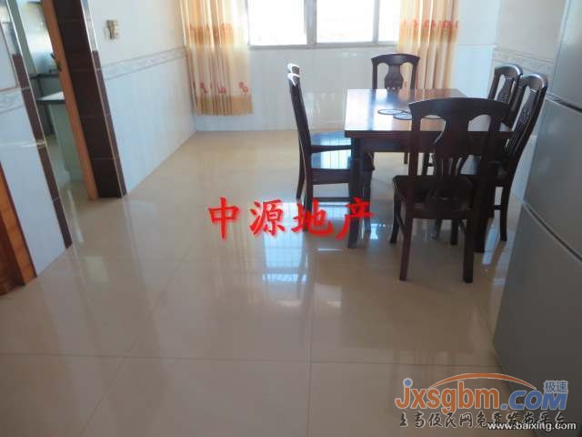 上高和平路4樓，家具家電全配很多是新的，有地下室！